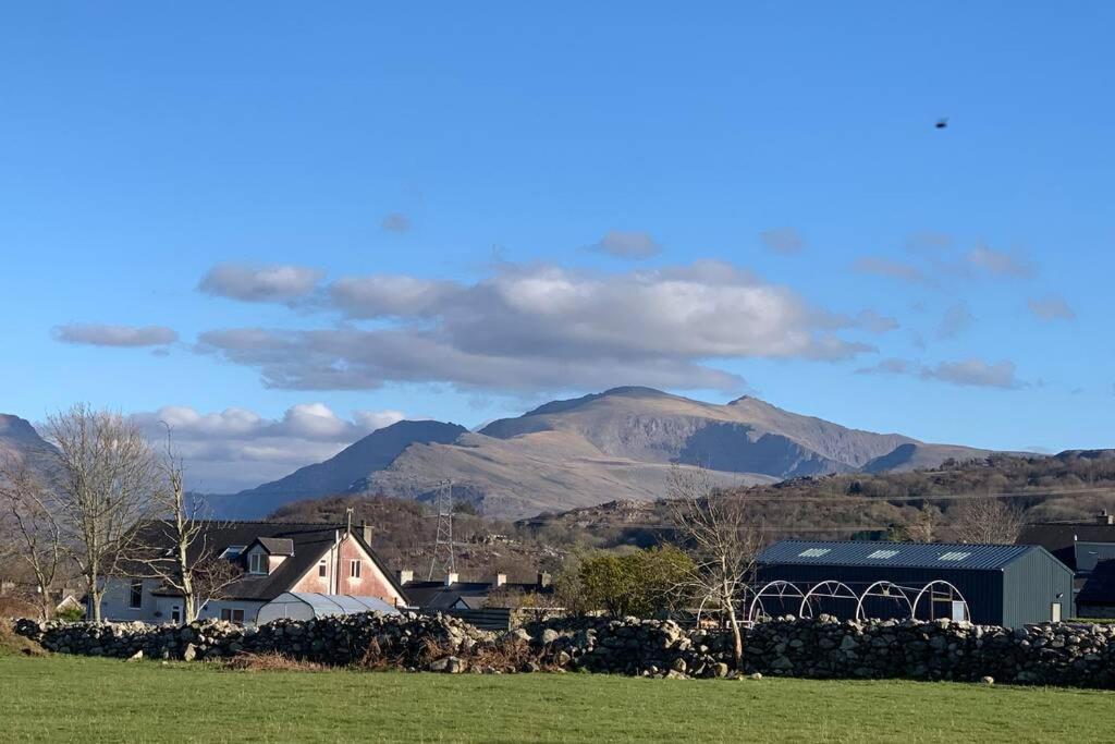 Snowdonia Cabin Caernarfon Ngoại thất bức ảnh